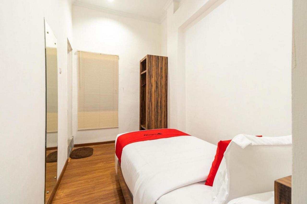 Reddoorz @ Binjai Hotell Exteriör bild